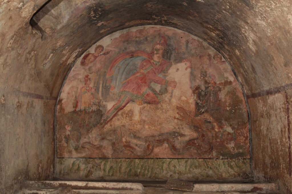 Il Mitreo dell’antica Capua tra lettura archeologica e lettura simbolica junghiana. Itinerari della psiche